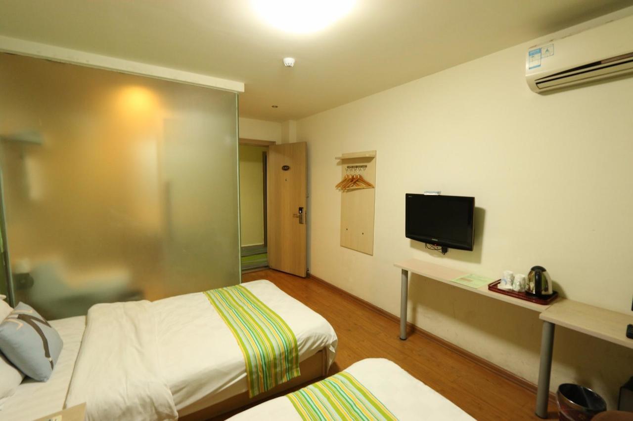 Pai Hotel Jinan Railway Staion North Plaza Dikou Road Exterior photo