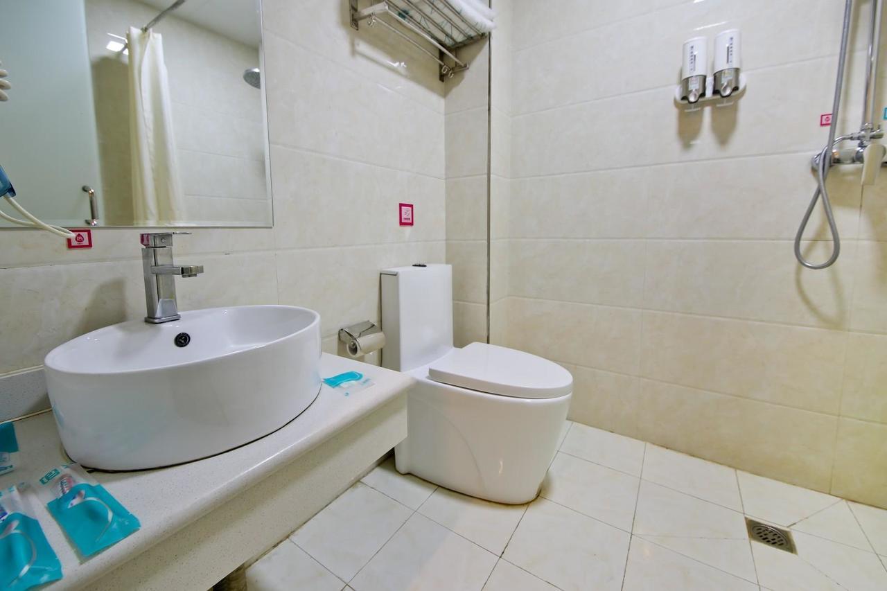 Pai Hotel Jinan Railway Staion North Plaza Dikou Road Exterior photo