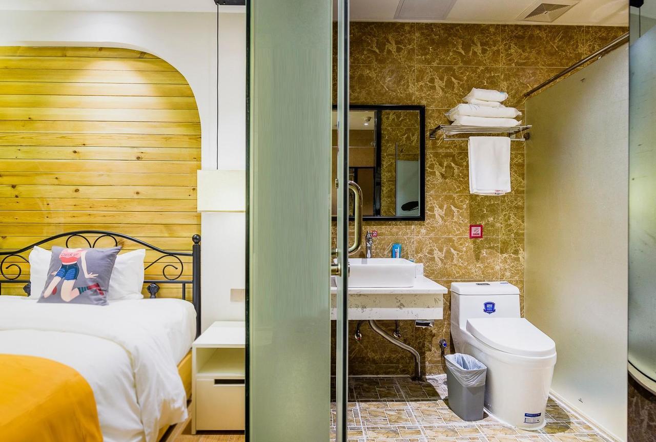 Pai Hotel Jinan Railway Staion North Plaza Dikou Road Exterior photo